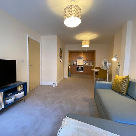 1 Bedroom Apartment In The Heart Of בורנמות' מראה חיצוני תמונה