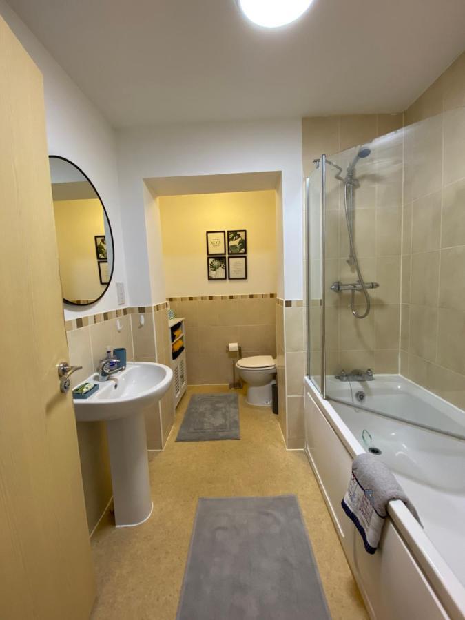 1 Bedroom Apartment In The Heart Of בורנמות' מראה חיצוני תמונה