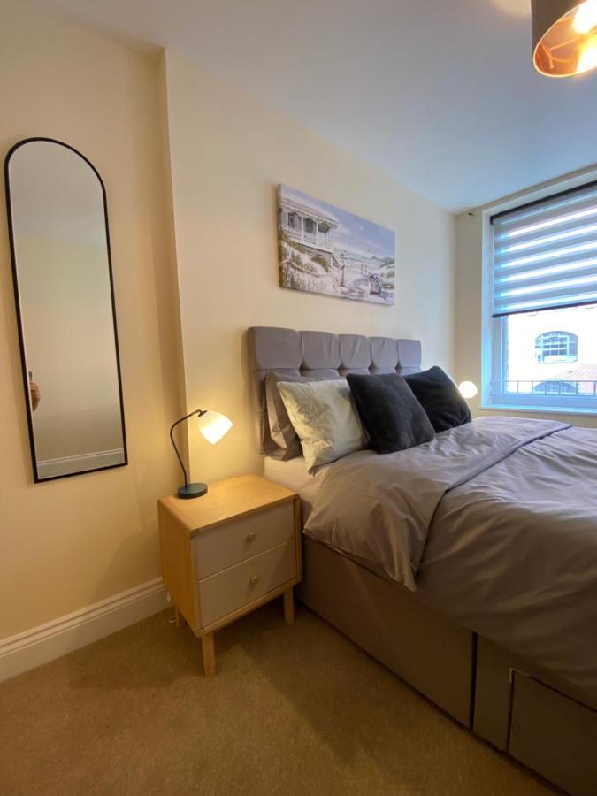 1 Bedroom Apartment In The Heart Of בורנמות' מראה חיצוני תמונה